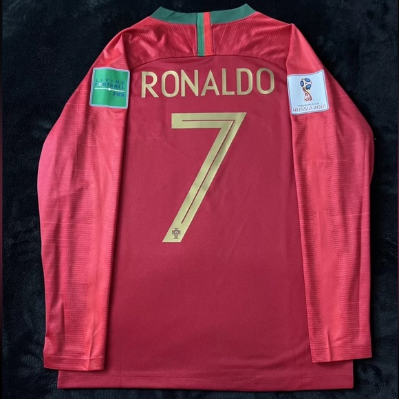 Ronaldo #7 Portugal Longsleeve S-L Soccer Jersey Retro 2018